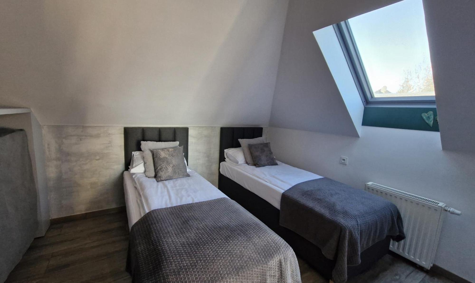 Swit - Apartament W Jezowie Sudeckim Jezow Sudecki Exteriér fotografie